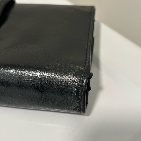 Kenneth Cole Reaction Black Wallet - Picture 12 of 12